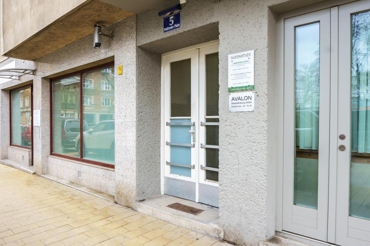 Vienna City Apartment Suedtiroler Platz Екстер'єр фото